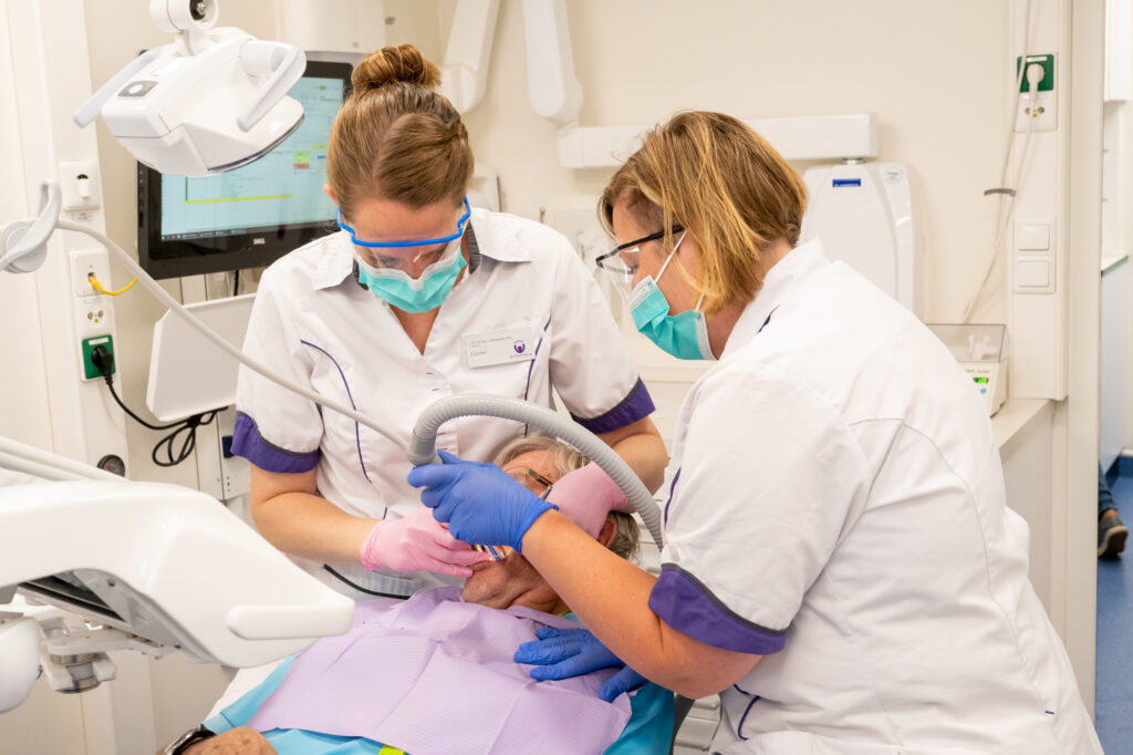 Maatschappelijk, Stichting Mondzorg